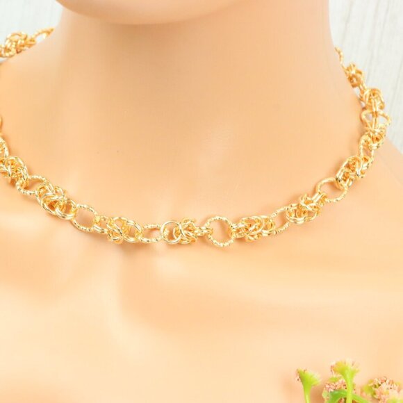 "Minimalist & Elegant Necklace Chain – Perfect for Women & Girls | UNVRC1630 - Picture 1 of 10